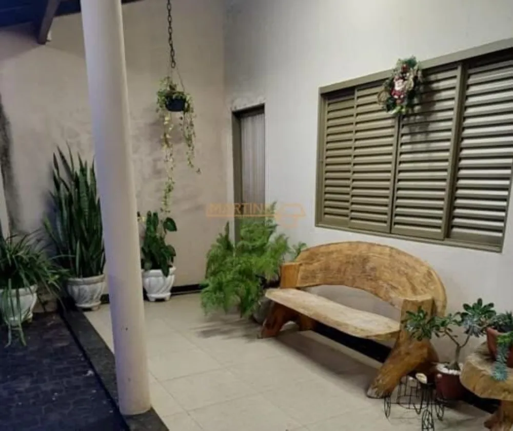Casa, 3 quartos, 260 m² - Foto 2