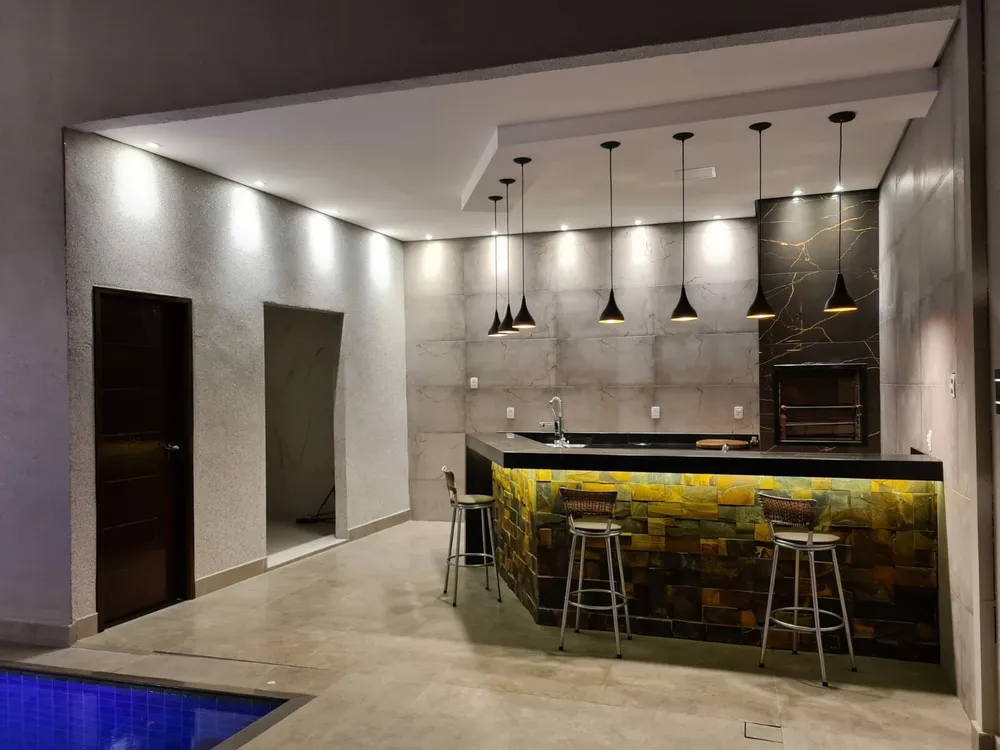 Casa, 2 quartos, 200 m² - Foto 2