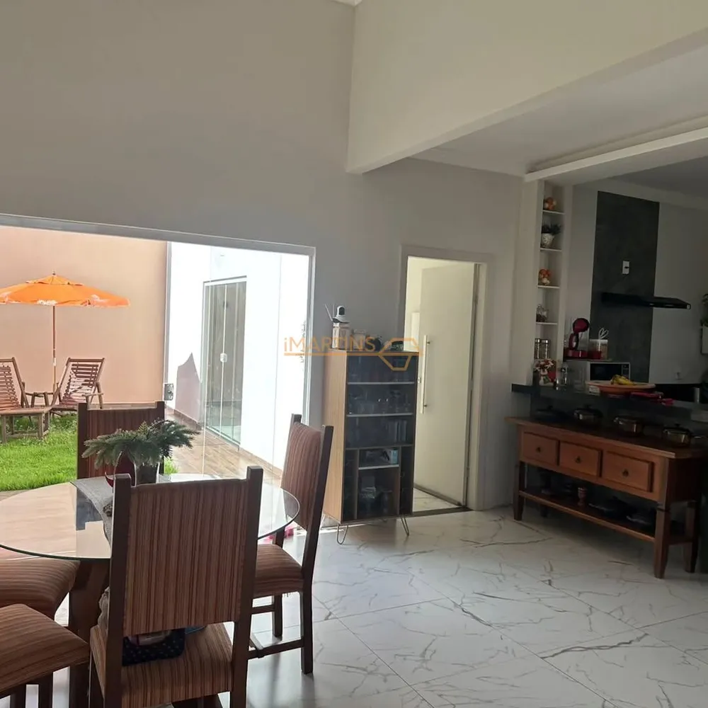 Casa, 3 quartos, 200 m² - Foto 3
