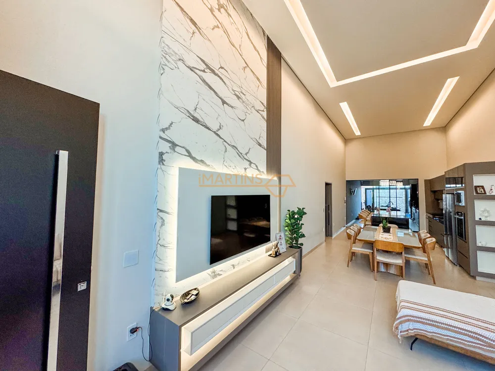 Casa, 3 quartos, 330 m² - Foto 1