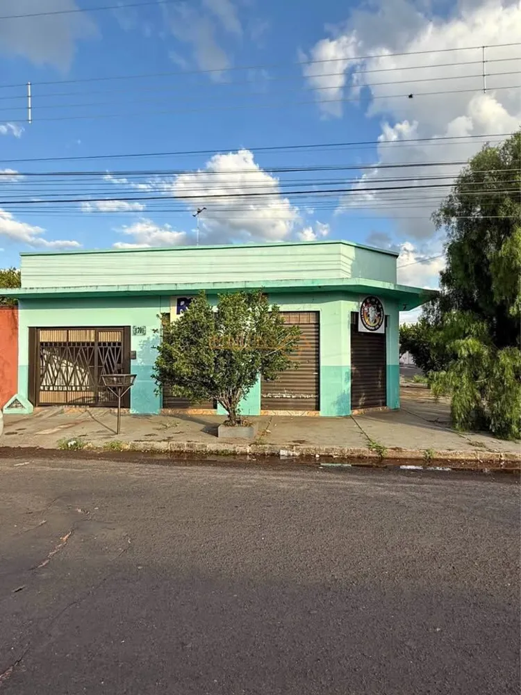 Casa, 2 quartos, 250 m² - Foto 1