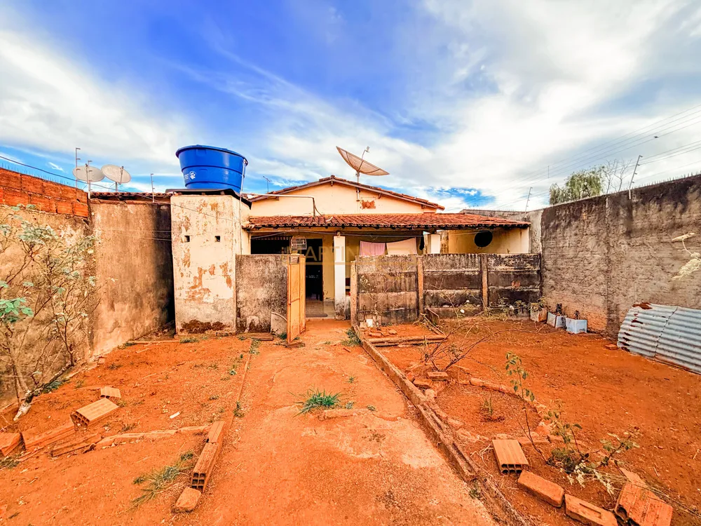 Casa, 2 quartos, 240 m² - Foto 4