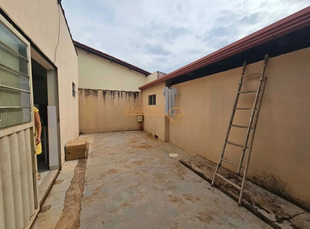 Casa, 4 quartos, 190 m² - Foto 4