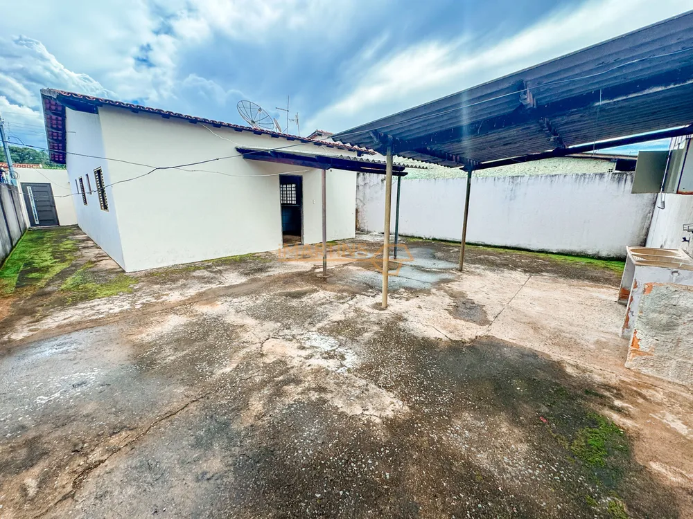 Casa, 3 quartos, 250 m² - Foto 4