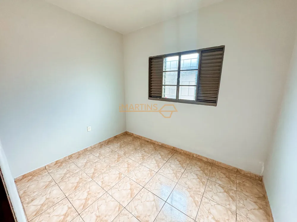 Casa, 3 quartos, 250 m² - Foto 1