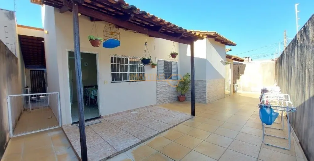Casa, 2 quartos, 186 m² - Foto 1