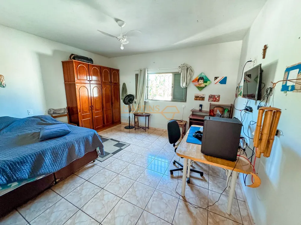 Casa, 6 quartos, 880 m² - Foto 2