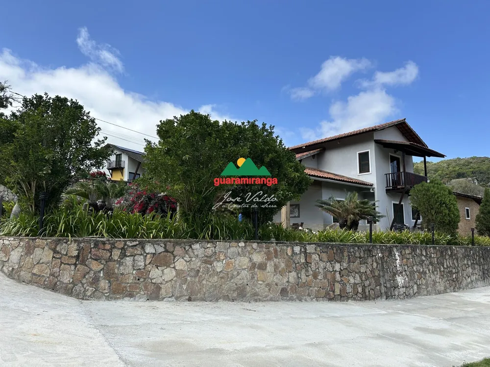 Casa, 7 quartos, 210 m² - Foto 6