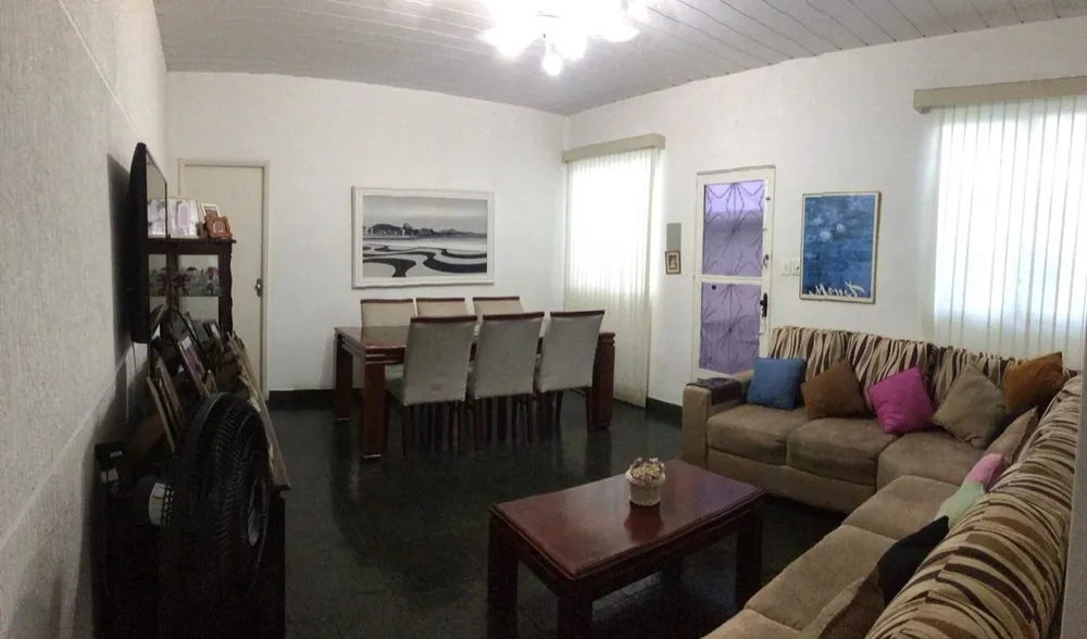 Casa, 3 quartos, 200 m² - Foto 1