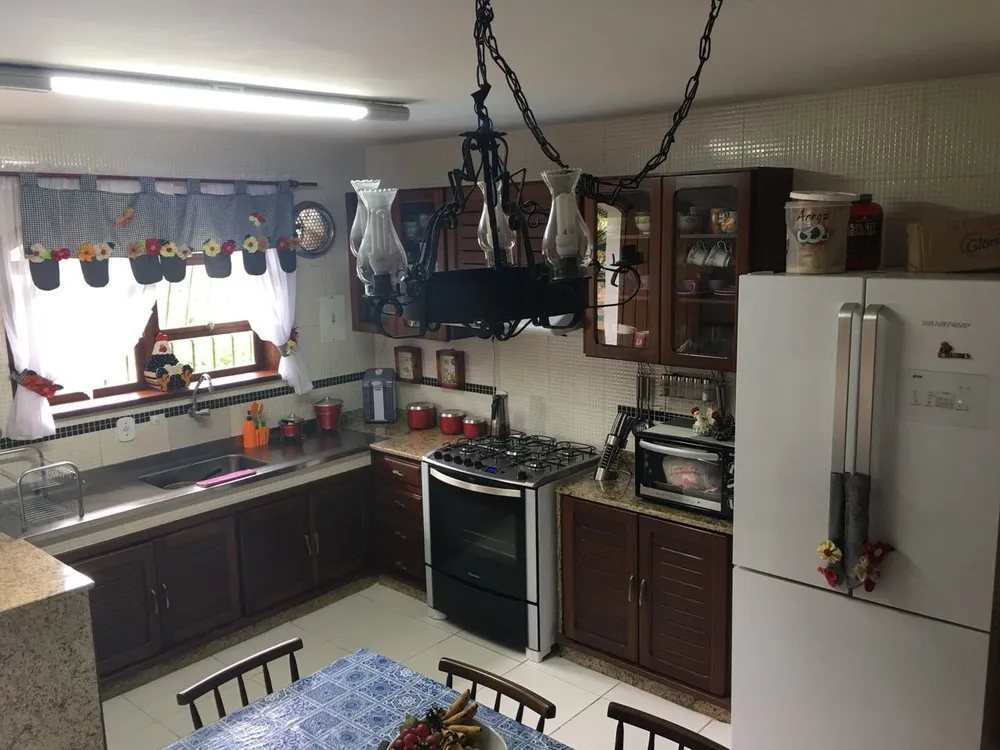 Casa, 6 quartos, 380 m² - Foto 2