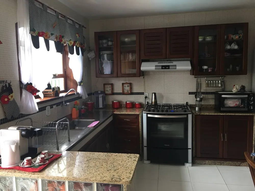 Casa, 6 quartos, 380 m² - Foto 3