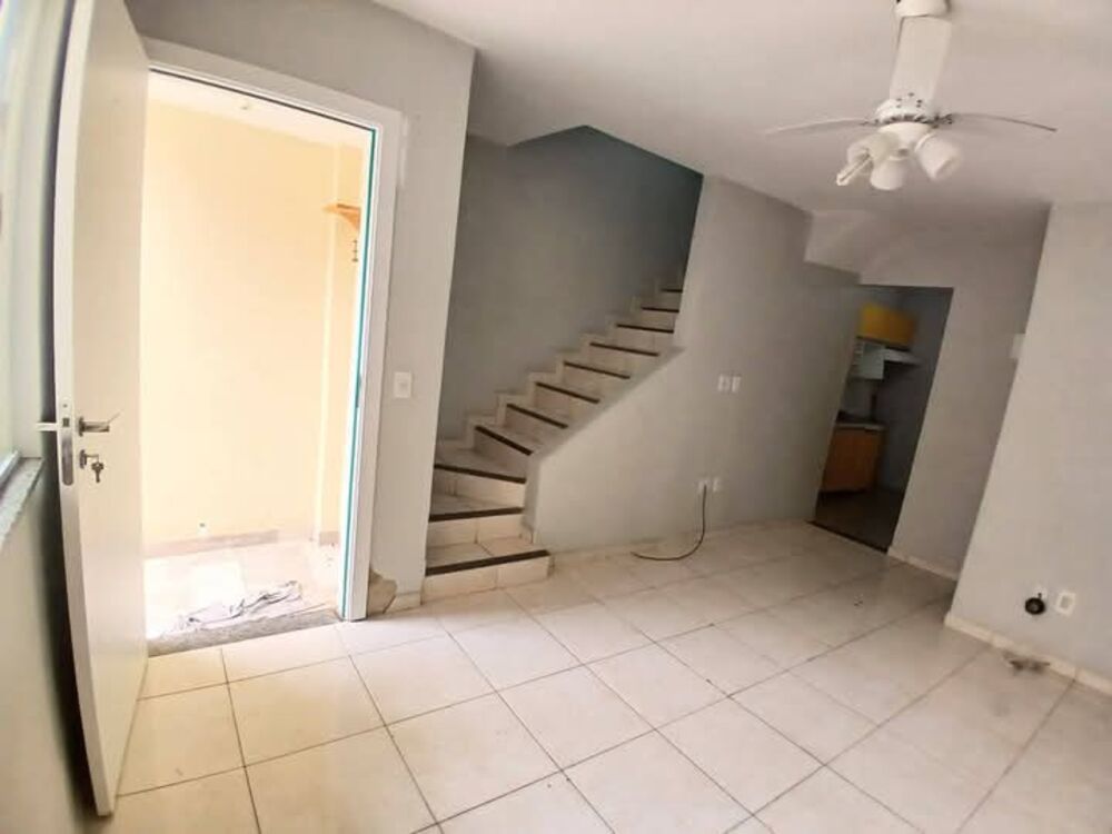 Casa à venda e aluguel com 2 quartos, 67m² - Foto 7