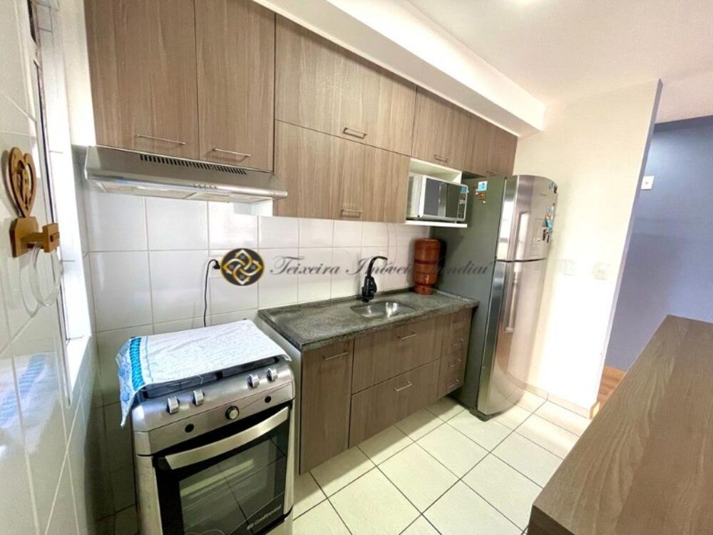 Apartamento à venda com 3 quartos, 71m² - Foto 2