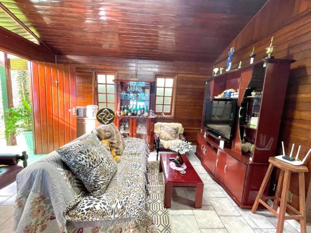Chácara à venda com 2 quartos, 987m² - Foto 11