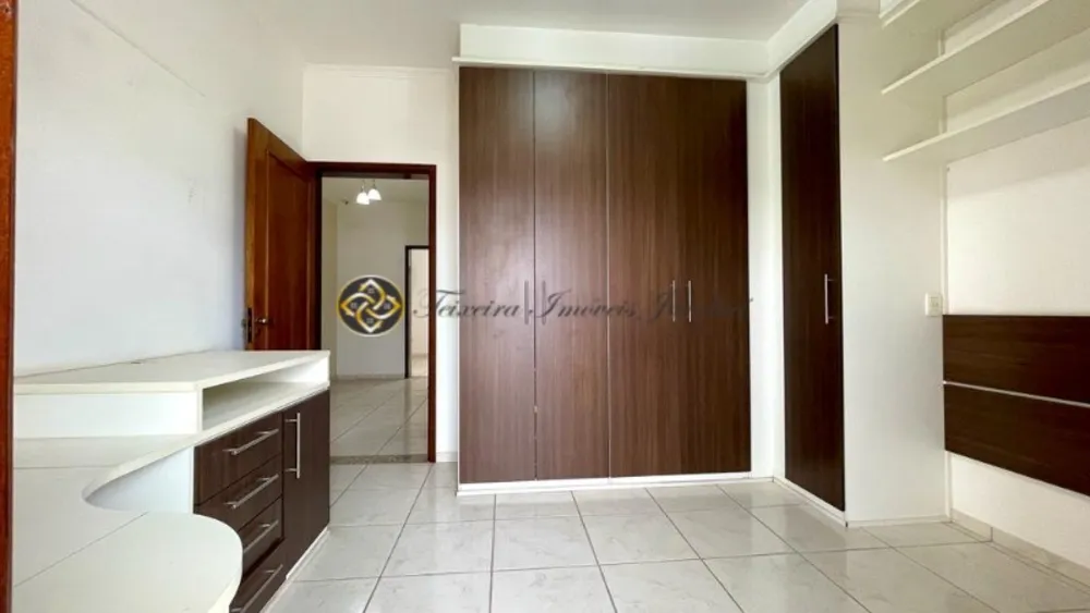 Casa, 3 quartos, 311 m² - Foto 8