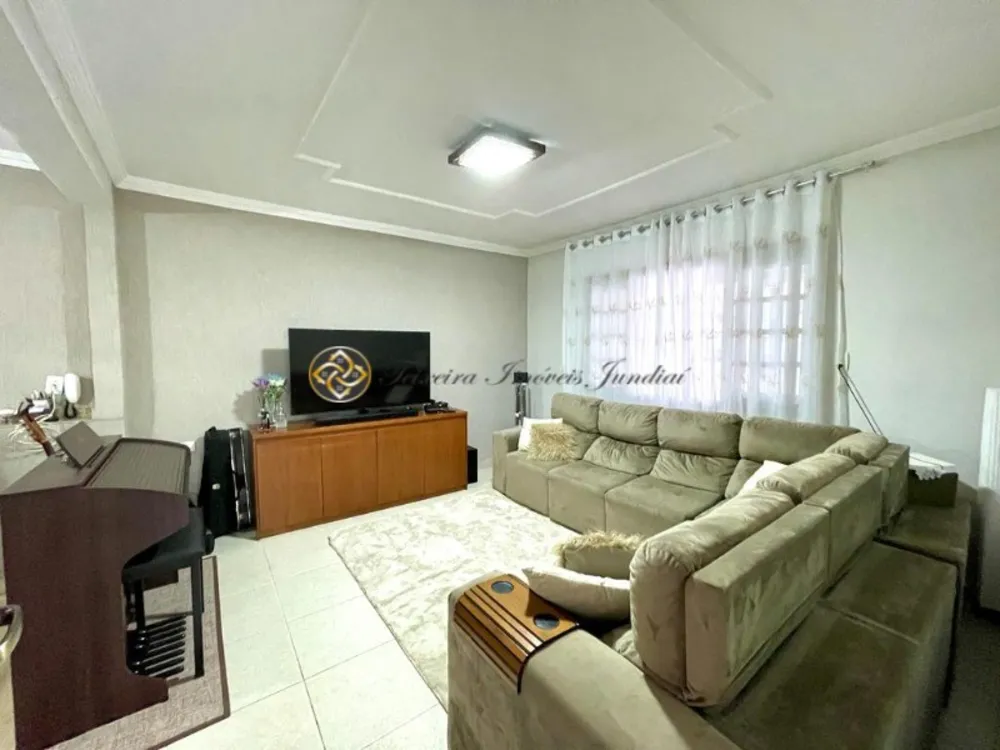 Casa, 3 quartos, 242 m² - Foto 3