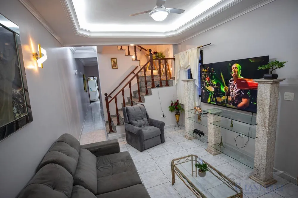 Casa, 3 quartos, 197 m² - Foto 3