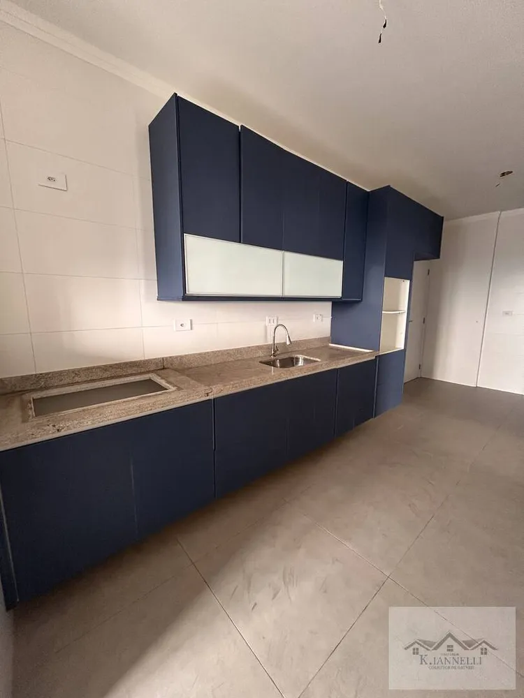 Apartamento, 3 quartos, 145 m² - Foto 1