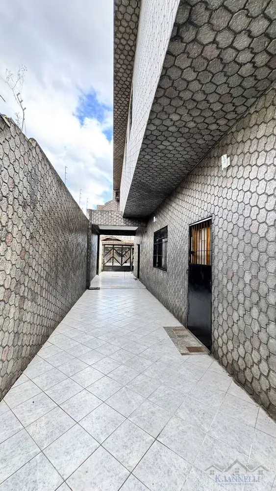 Casa, 3 quartos, 250 m² - Foto 1