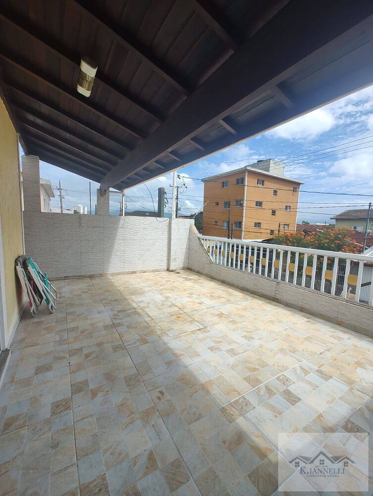 Sobrado à venda com 3 quartos, 152m² - Foto 1