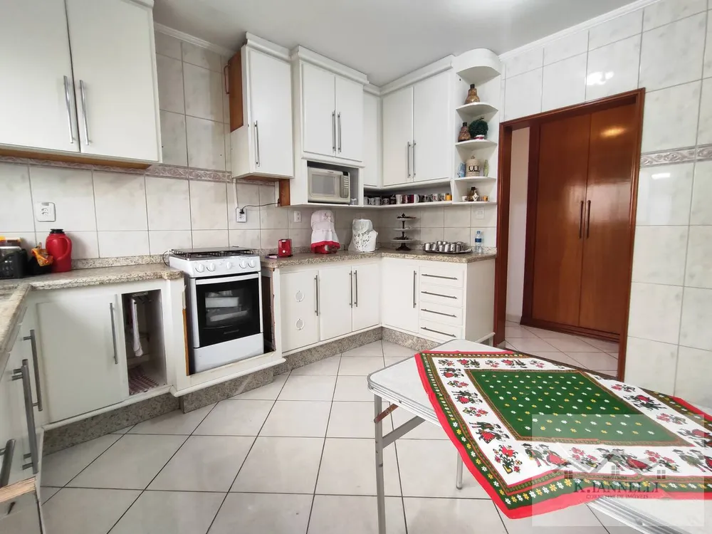 Apartamento, 3 quartos, 211 m² - Foto 8