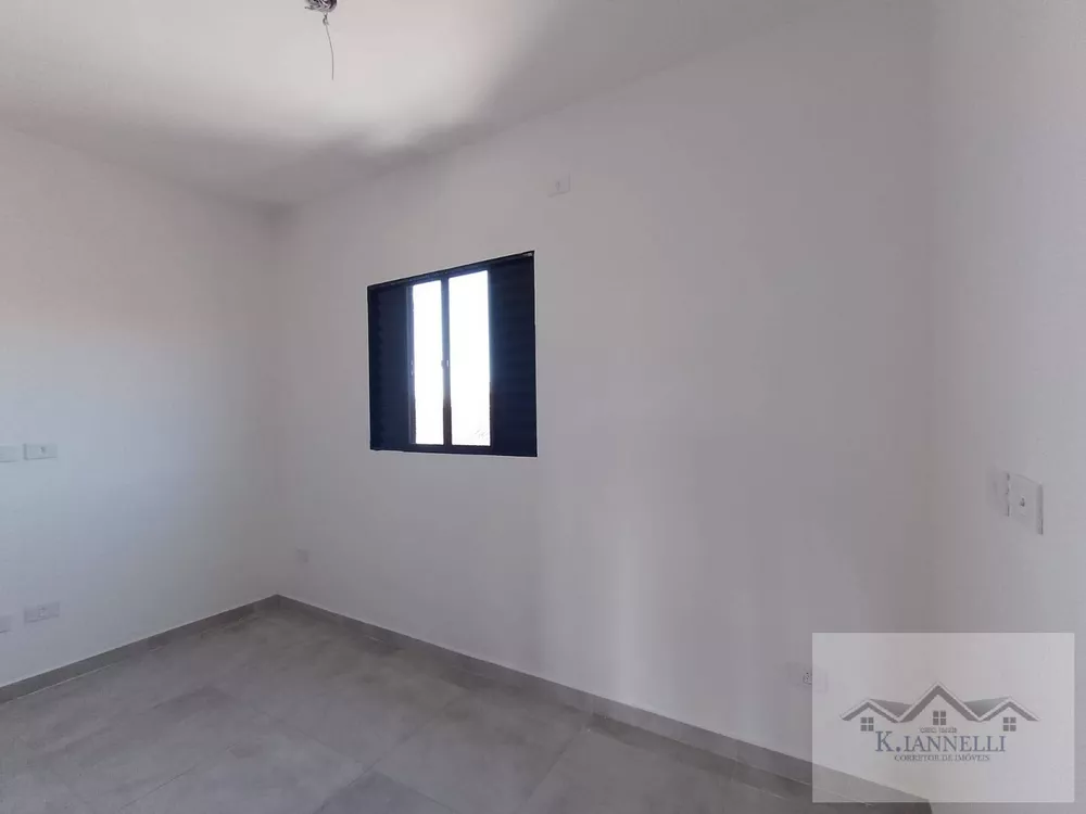 Casa à venda com 2 quartos, 63m² - Foto 11