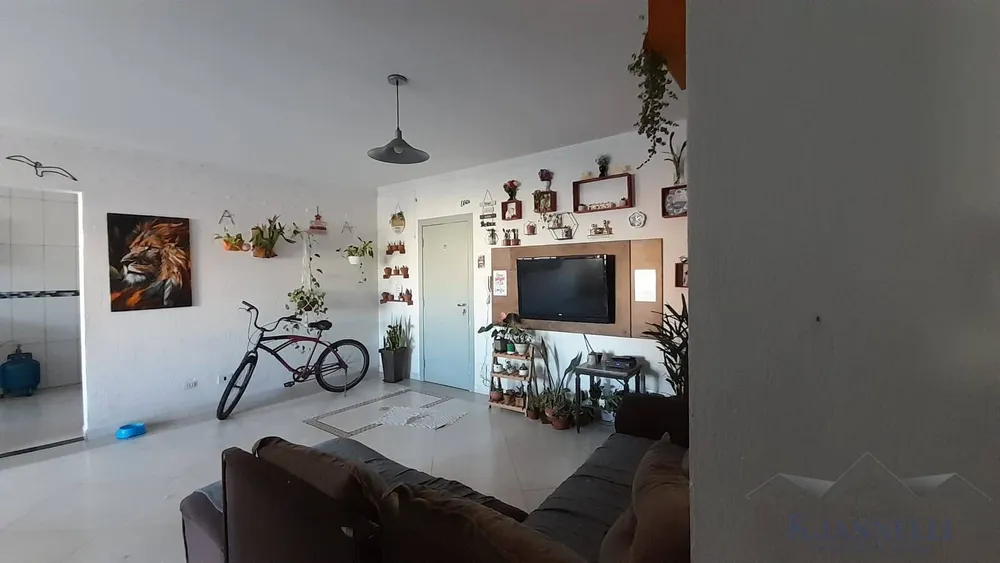 Apartamento, 3 quartos, 140 m² - Foto 1
