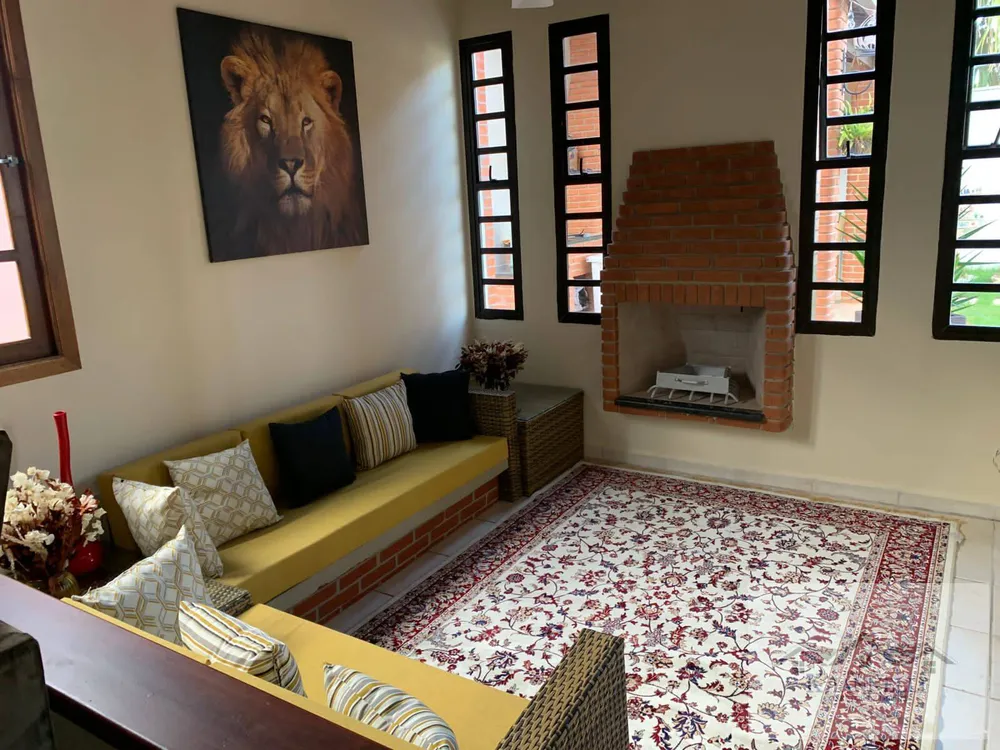 Casa, 4 quartos, 220 m² - Foto 2