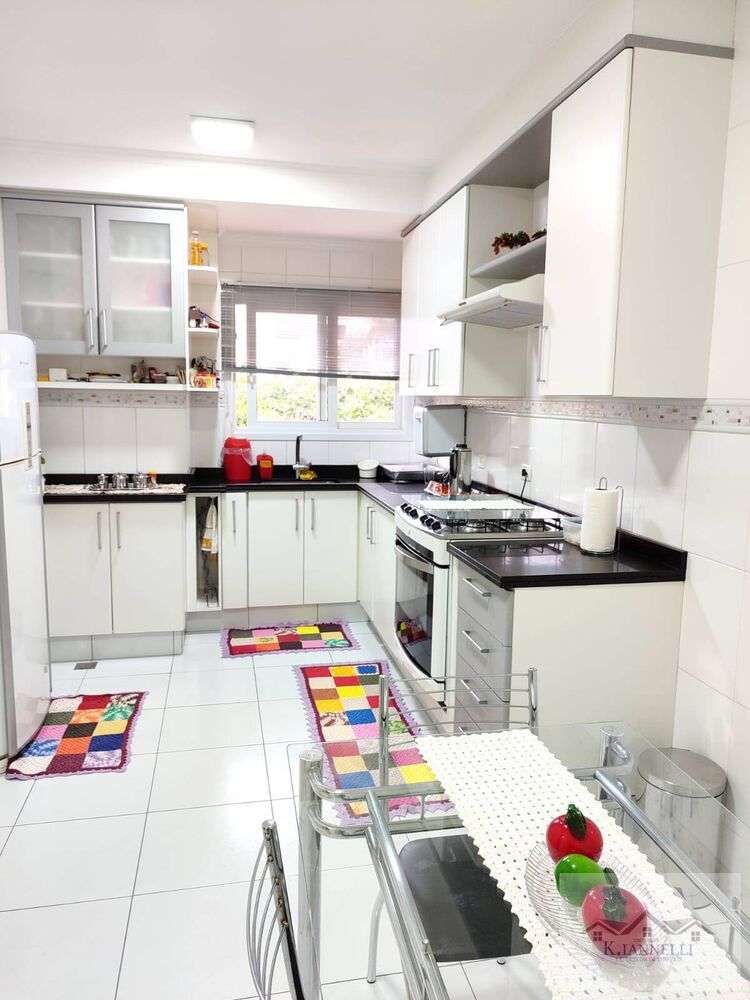 Sobrado, 3 quartos, 249 m² - Foto 2