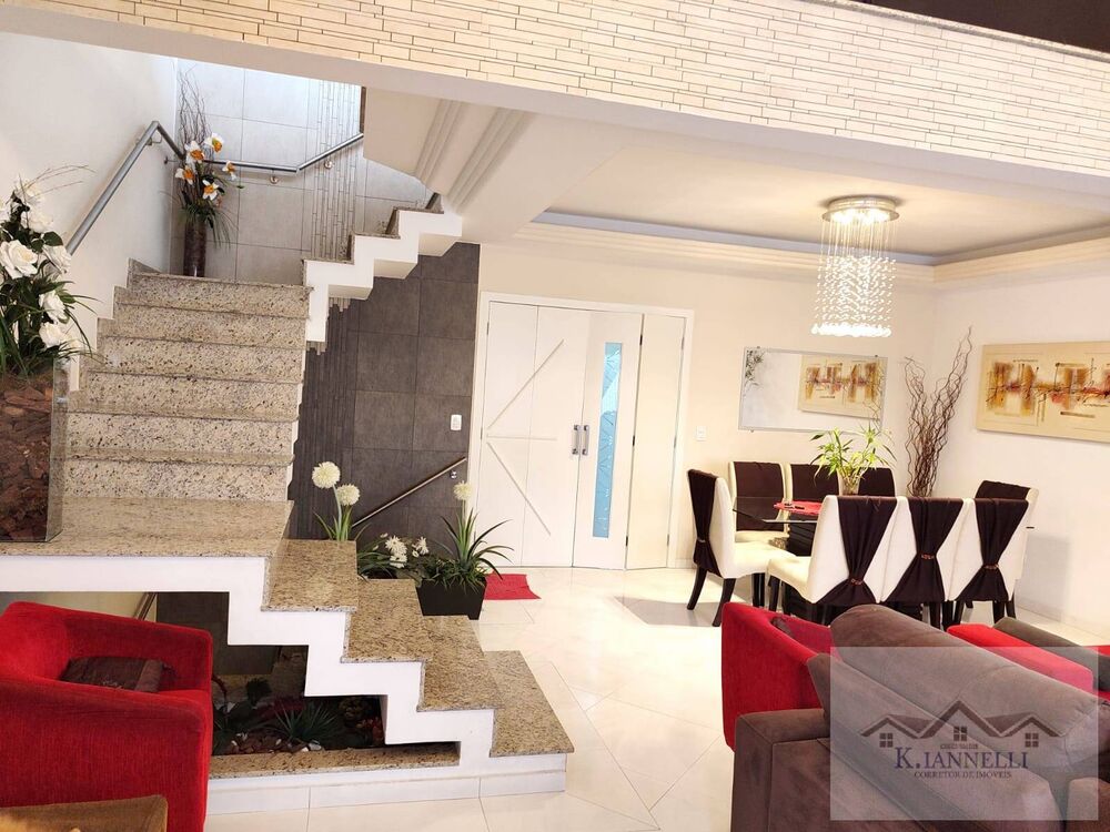 Sobrado, 3 quartos, 249 m² - Foto 8