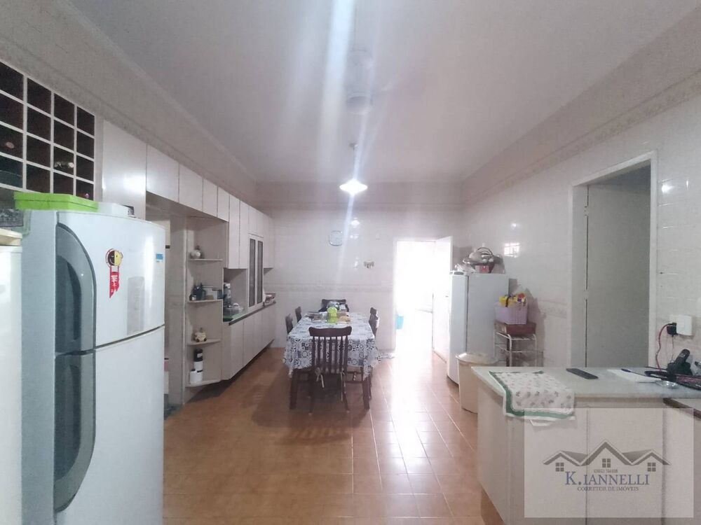 Casa, 4 quartos, 162 m² - Foto 2
