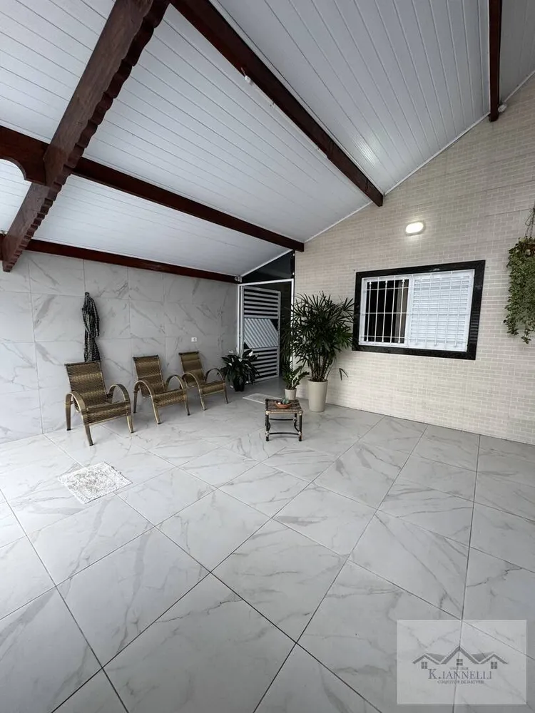 Casa, 2 quartos, 165 m² - Foto 1