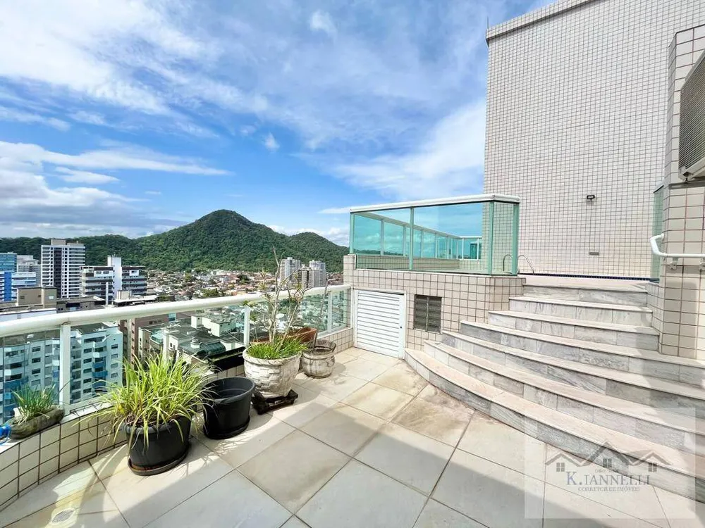Cobertura, 3 quartos, 225 m² - Foto 3