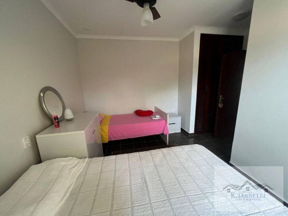 Sobrado, 5 quartos, 300 m² - Foto 1