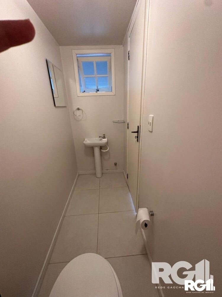 Casa à venda com 3 quartos, 165m² - Foto 3