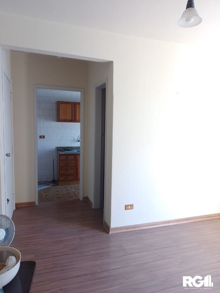 Apartamento à venda com 1 quarto, 39m² - Foto 1