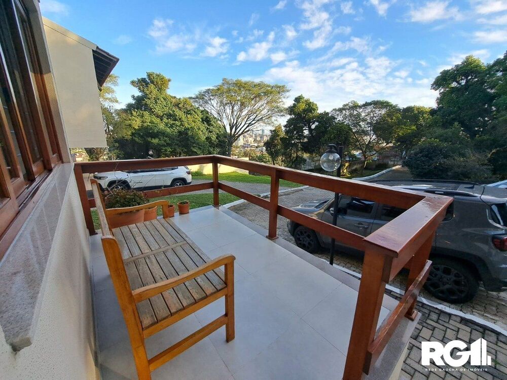 Casa de Condomínio à venda com 3 quartos, 196m² - Foto 1