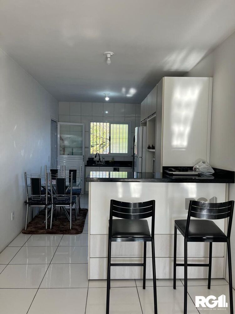Apartamento à venda com 2 quartos, 67m² - Foto 3