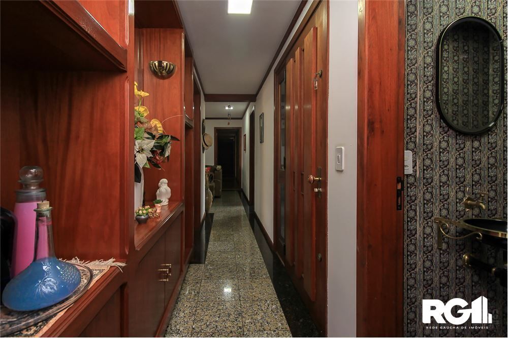 Apartamento à venda com 4 quartos, 217m² - Foto 3