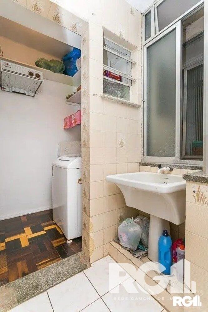 Apartamento à venda com 2 quartos, 81m² - Foto 3