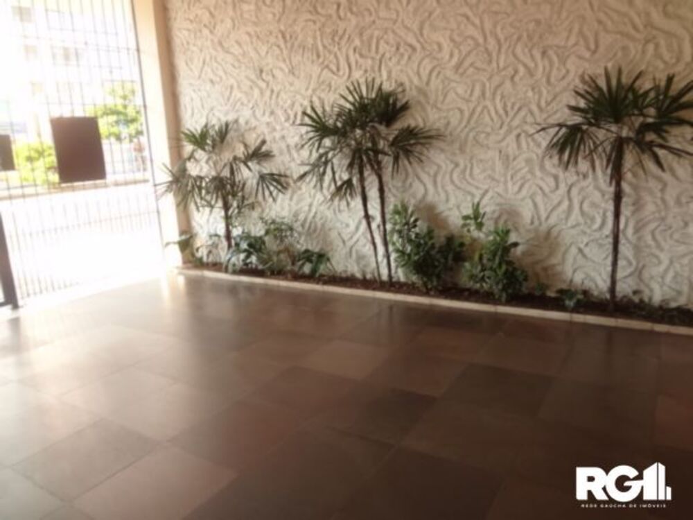 Apartamento à venda com 2 quartos, 62m² - Foto 2