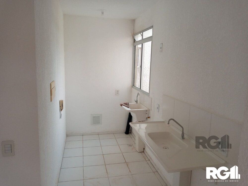 Apartamento à venda com 2 quartos, 40m² - Foto 2