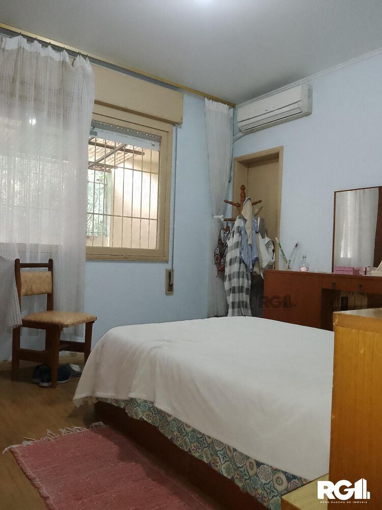 Casa à venda com 4 quartos, 245m² - Foto 7