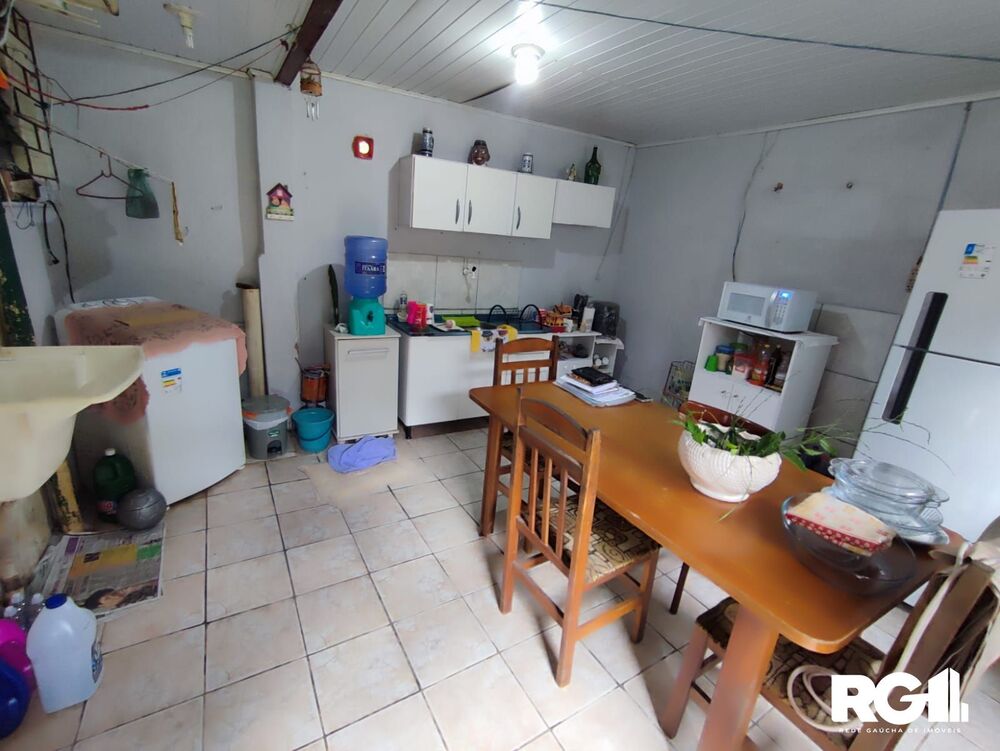 Casa à venda com 3 quartos, 90m² - Foto 3
