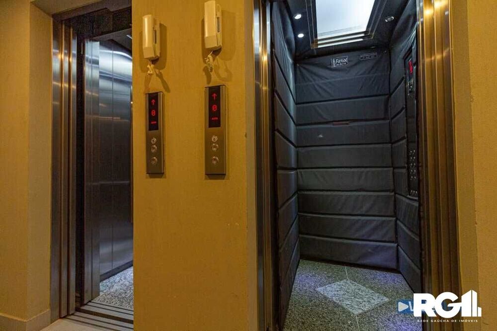 Apartamento à venda com 3 quartos, 85m² - Foto 4
