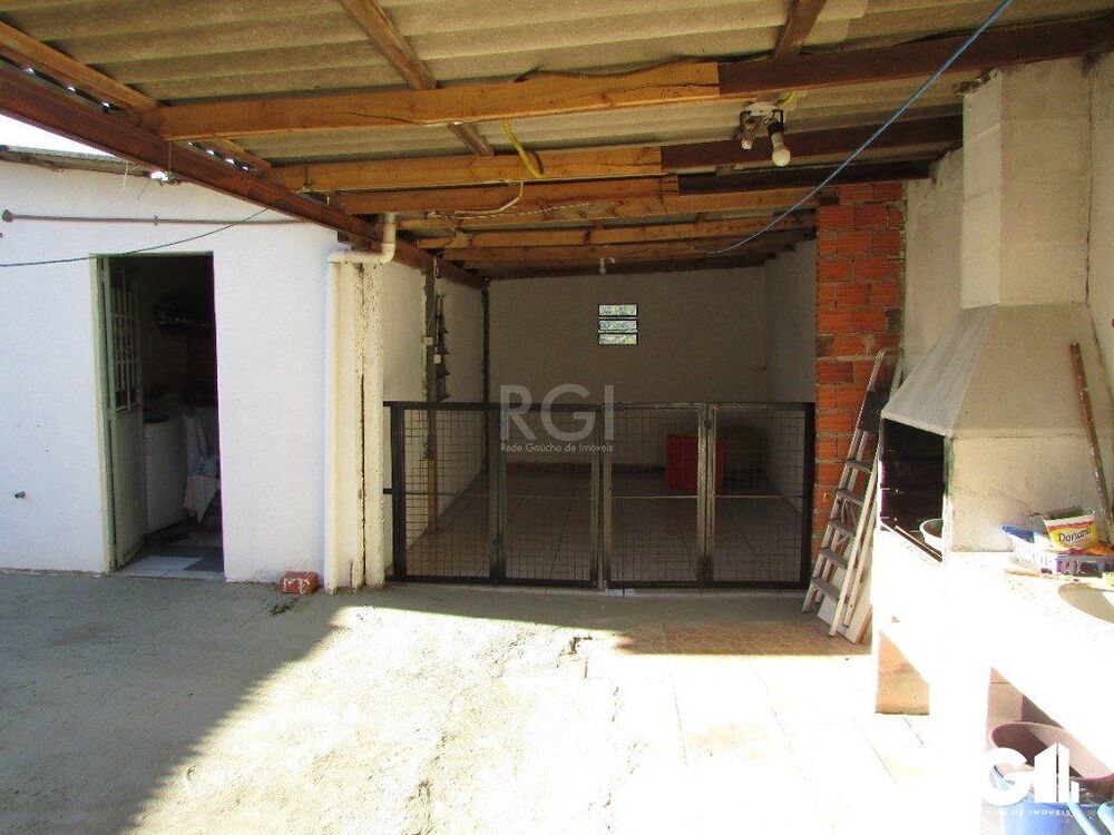 Casa à venda com 3 quartos, 180m² - Foto 6