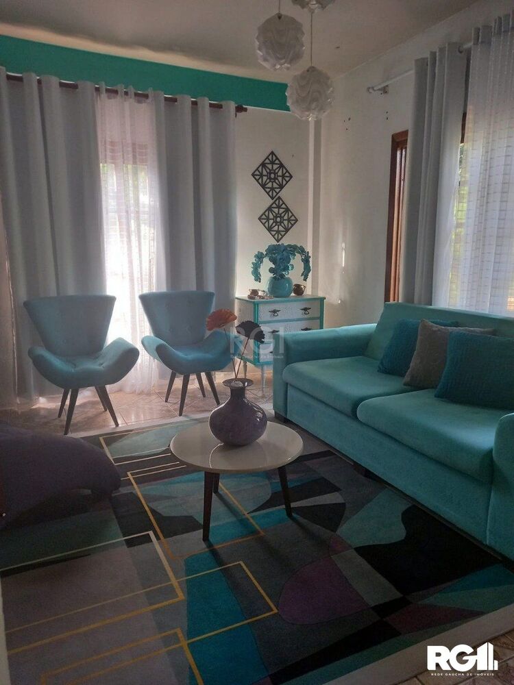 Casa à venda com 3 quartos, 220m² - Foto 4
