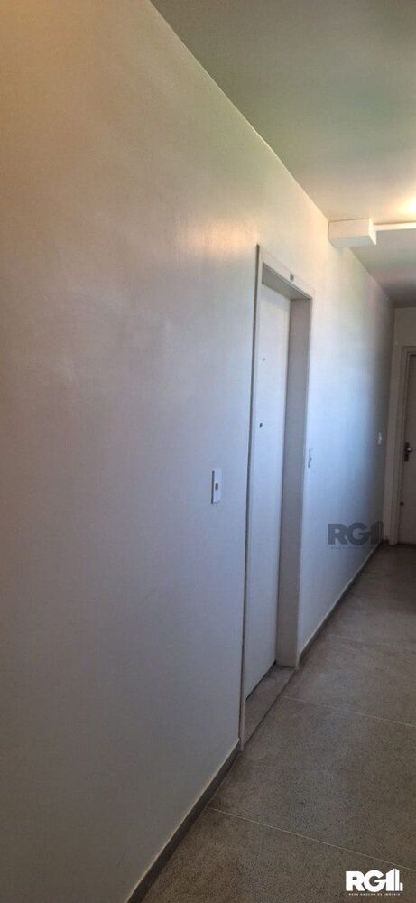 Apartamento à venda com 1 quarto, 40m² - Foto 12