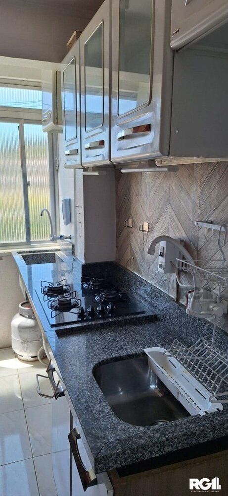Apartamento à venda com 1 quarto, 40m² - Foto 2