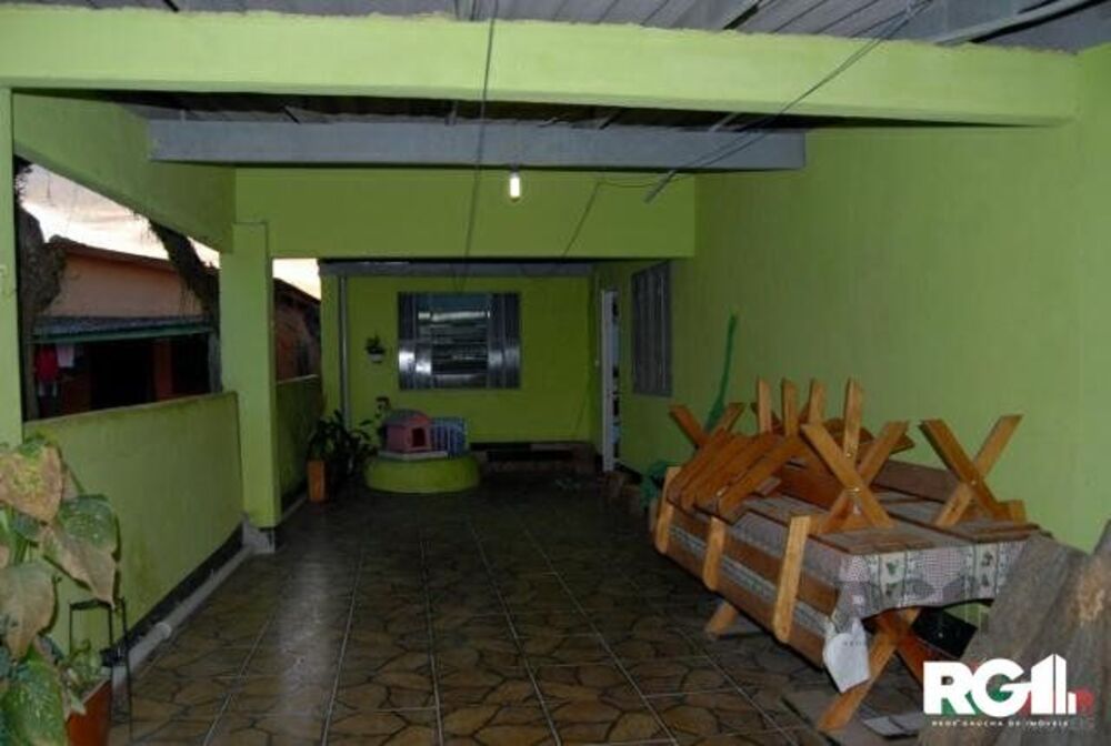 Casa à venda com 4 quartos, 300m² - Foto 4